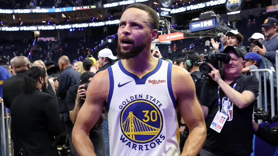 Stephen Curry news