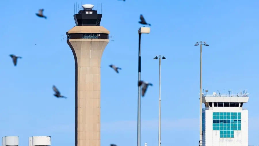 US flight delays climb past 1,800 as FAA cites weather