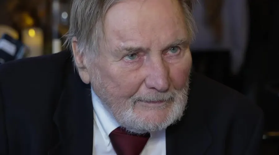 Harrison Ford news